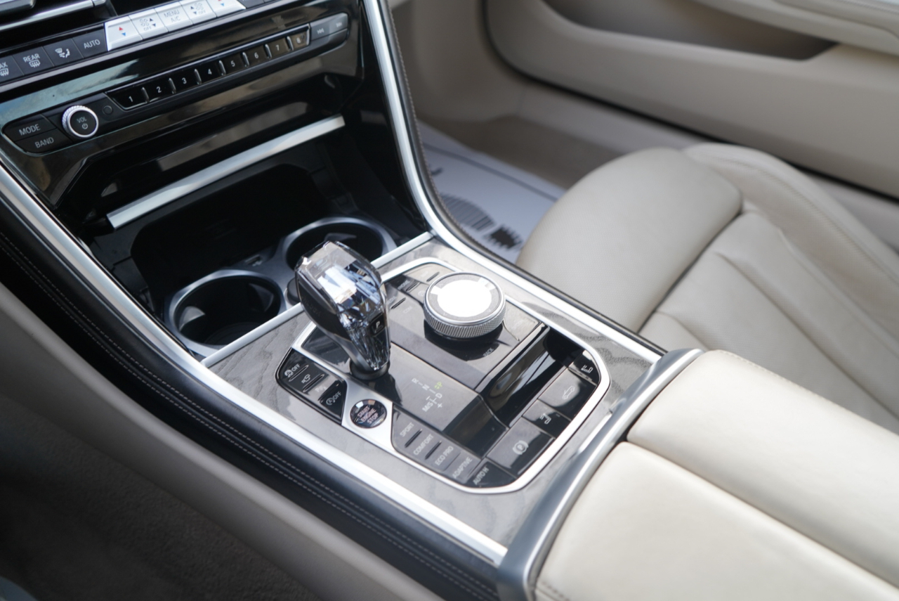 BMW 8 Series 840i xDrive Convertible 2022