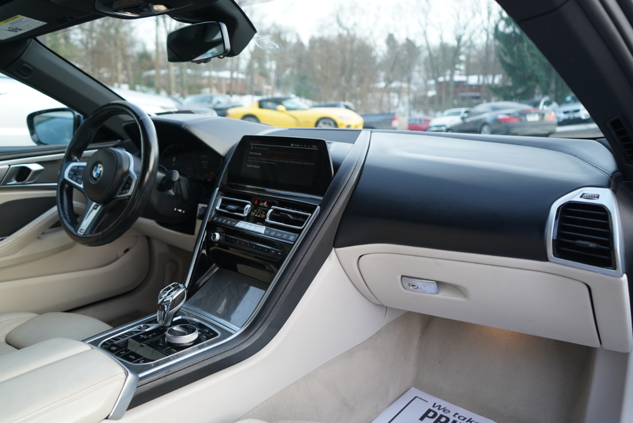 BMW 8 Series 840i xDrive Convertible 2022