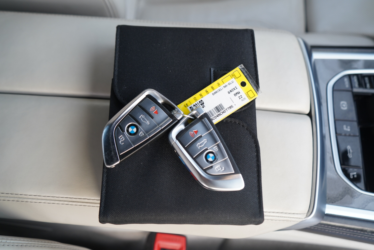 BMW 8 Series 840i xDrive Convertible 2022