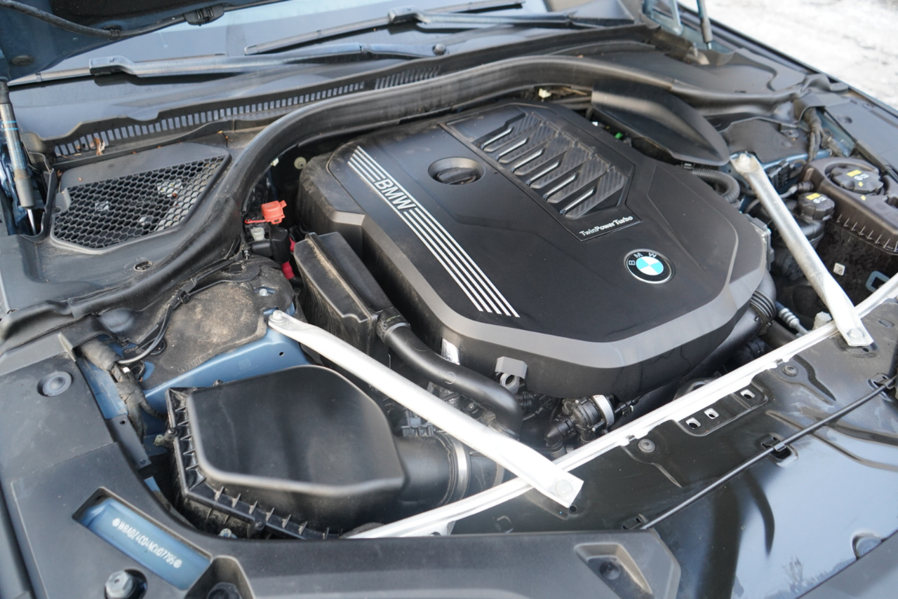 BMW 8 Series 840i xDrive Convertible 2022