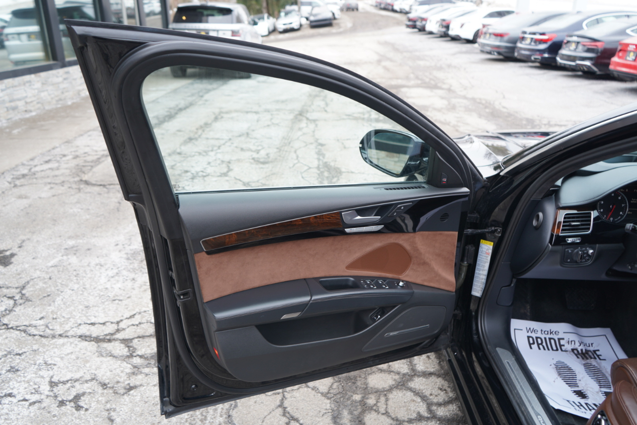 Audi A8 L 4dr Sdn 4.0T Sport 2016