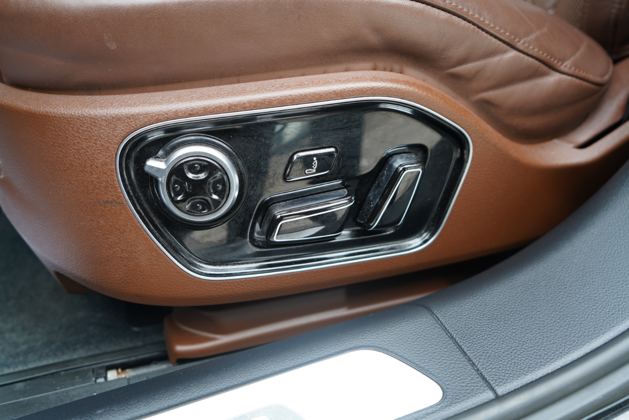 Audi A8 L 4dr Sdn 4.0T Sport 2016