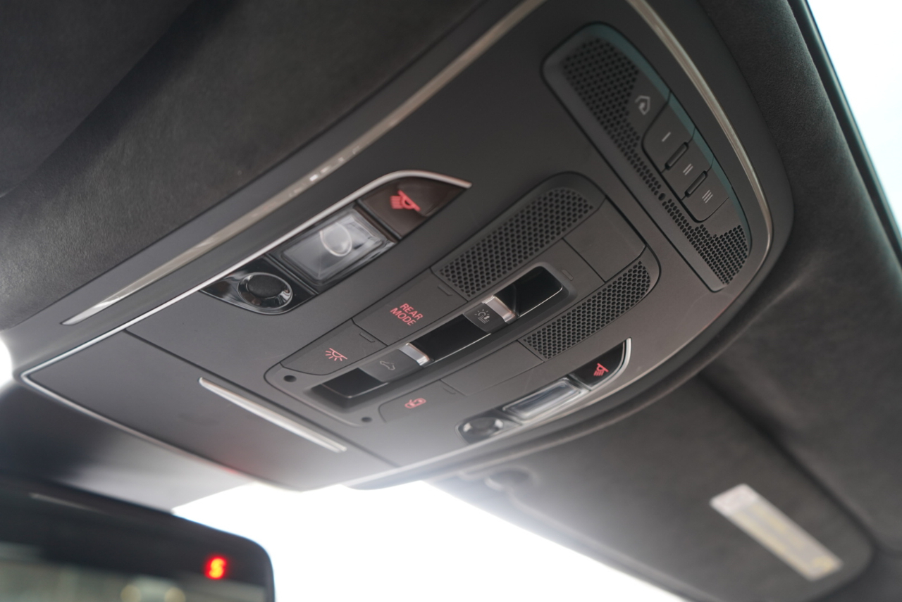 Audi A8 L 4dr Sdn 4.0T Sport 2016