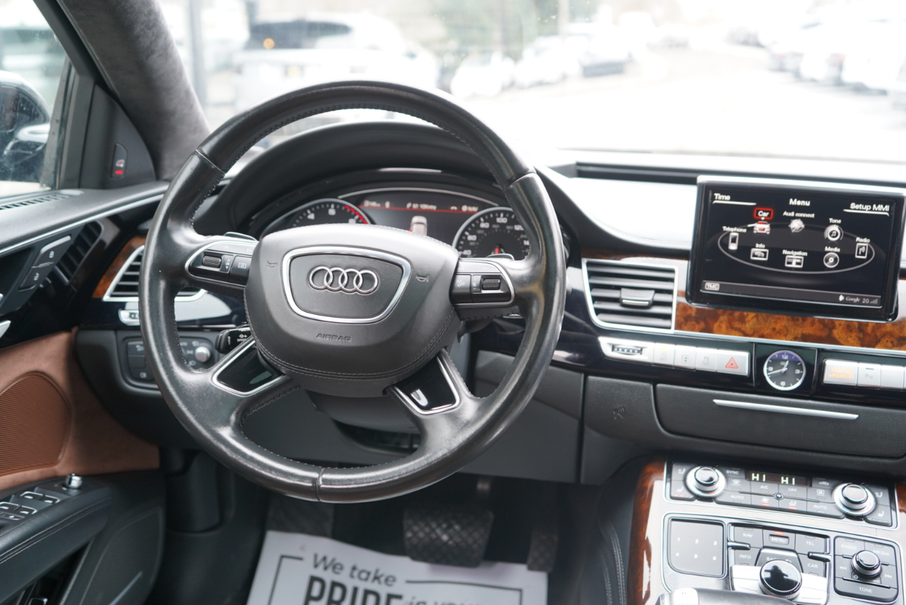 Audi A8 L 4dr Sdn 4.0T Sport 2016