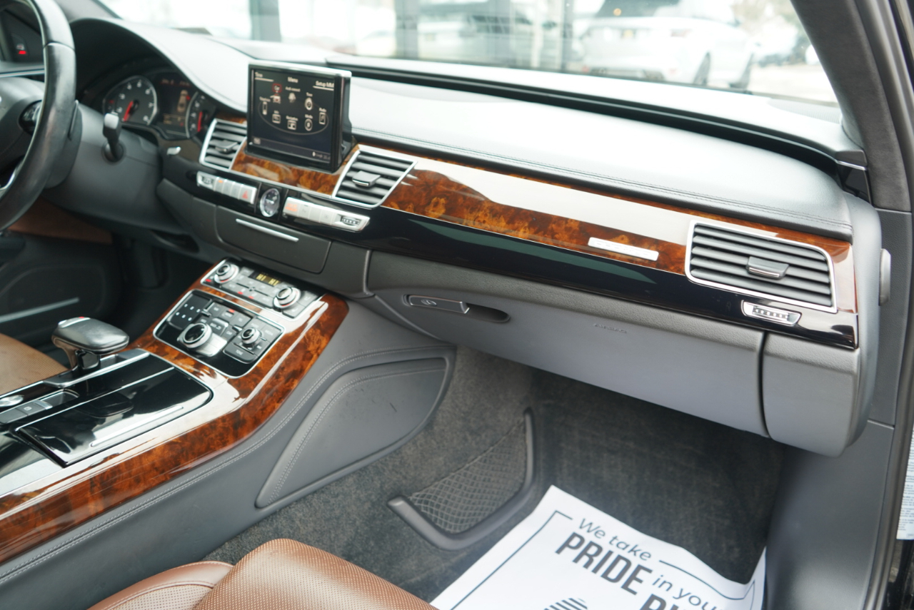 Audi A8 L 4dr Sdn 4.0T Sport 2016