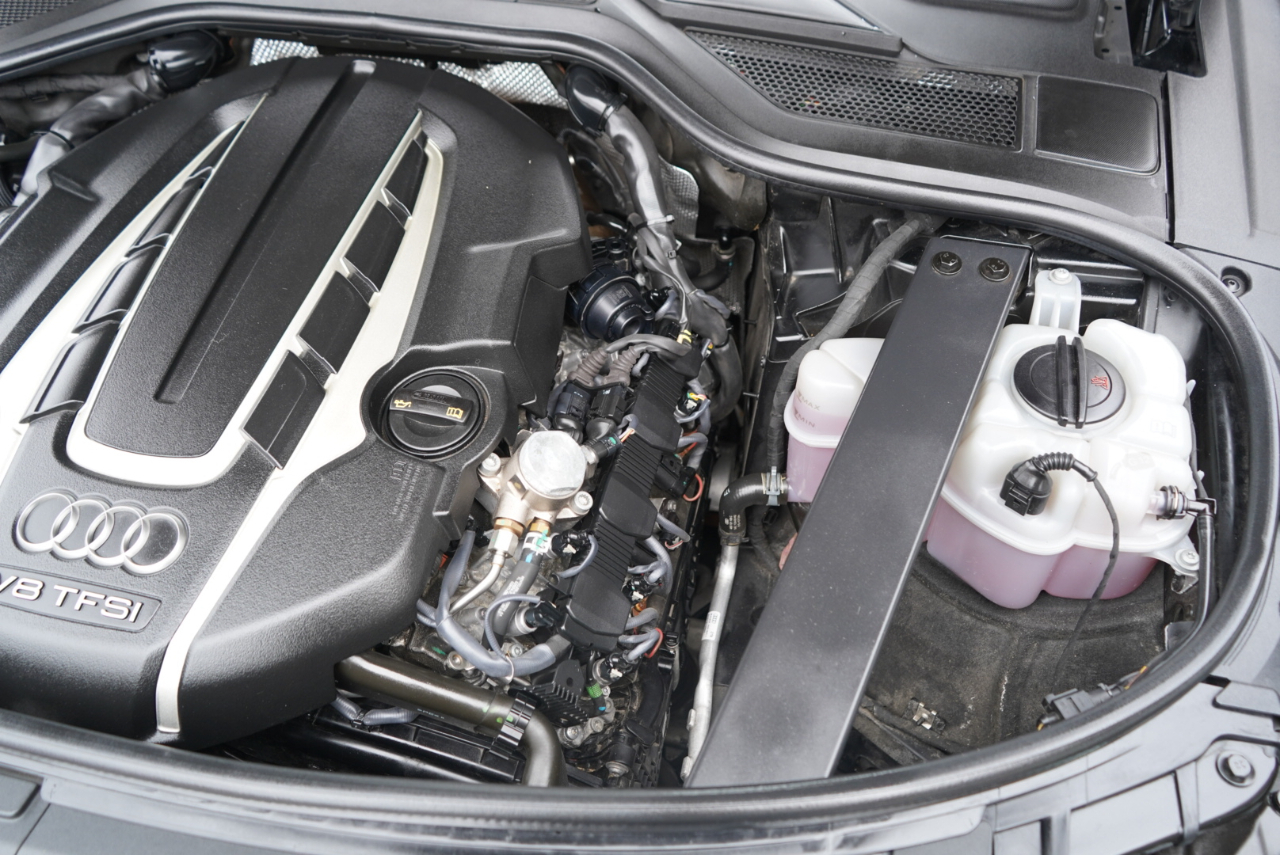 Audi A8 L 4dr Sdn 4.0T Sport 2016