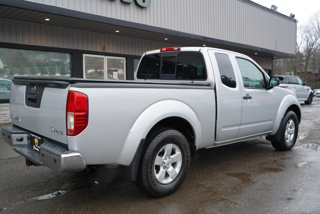 Nissan Frontier 4WD King Cab Auto SV 2013