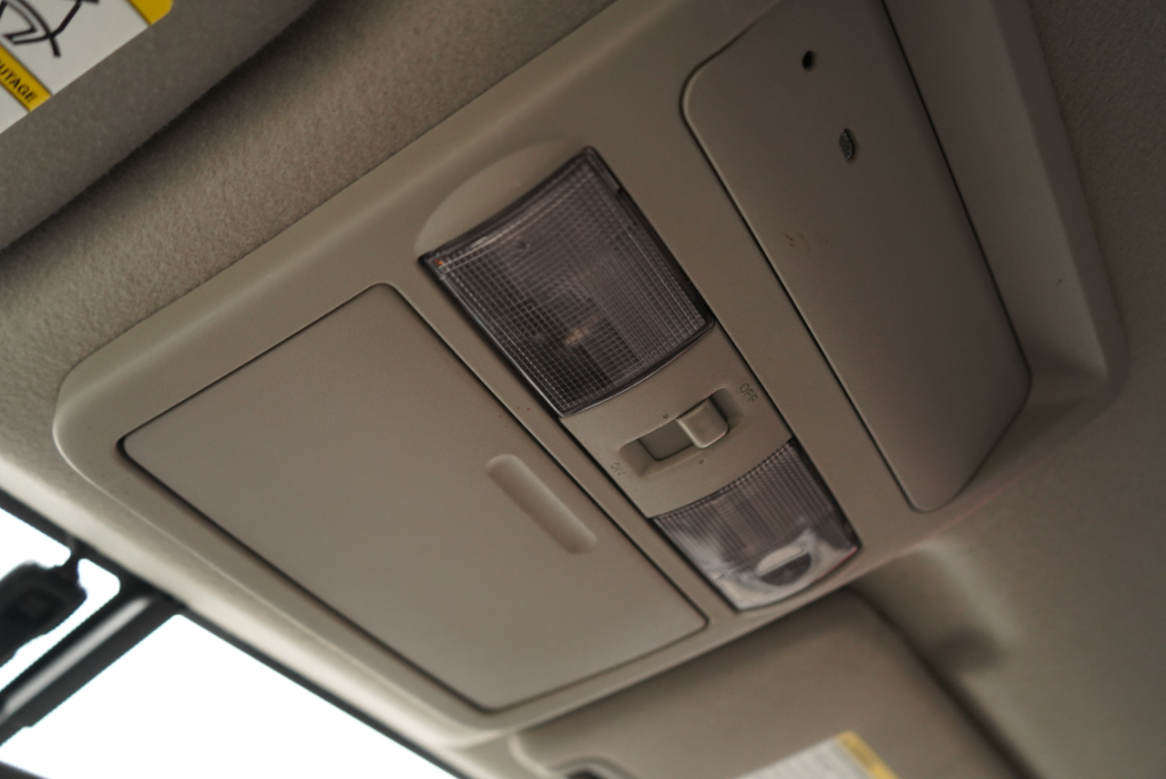 Nissan Frontier 4WD King Cab Auto SV 2013