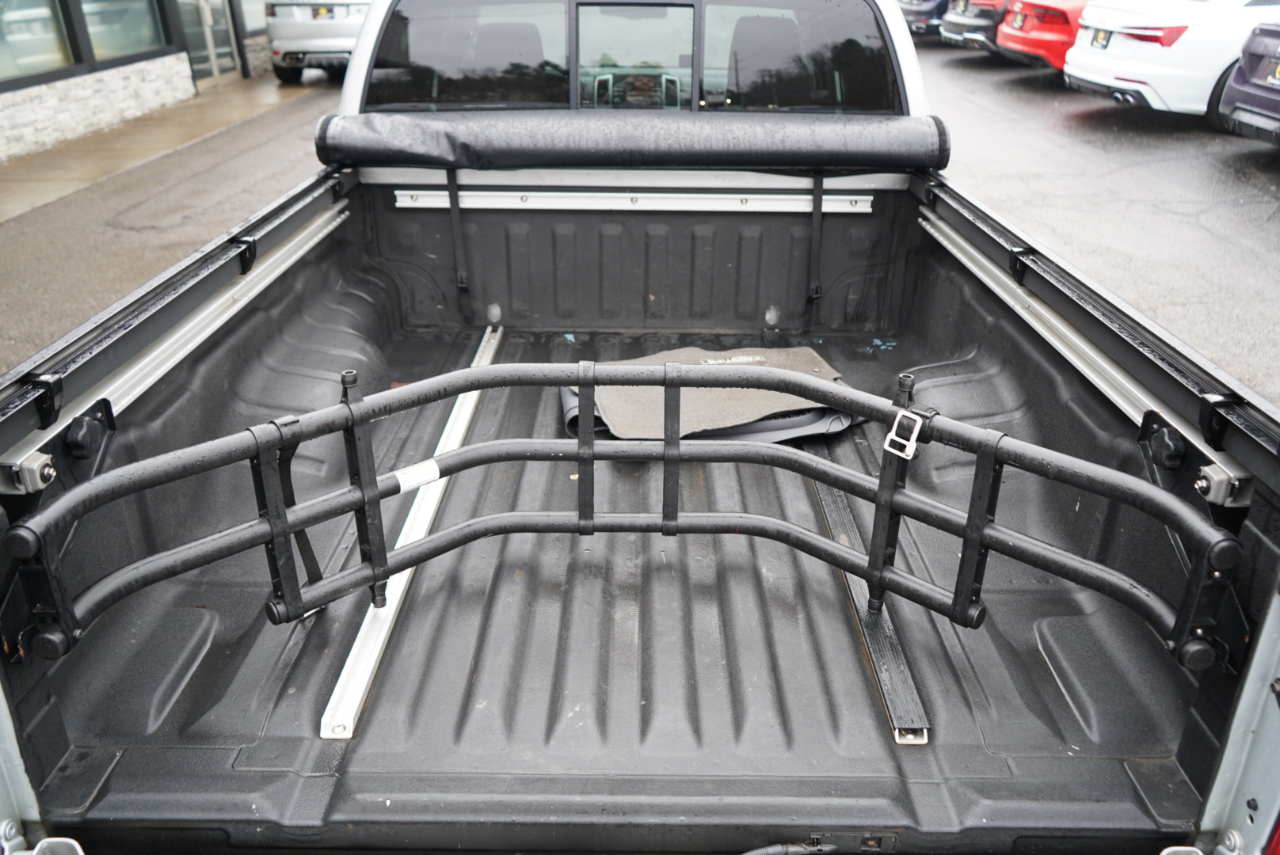 Nissan Frontier 4WD King Cab Auto SV 2013