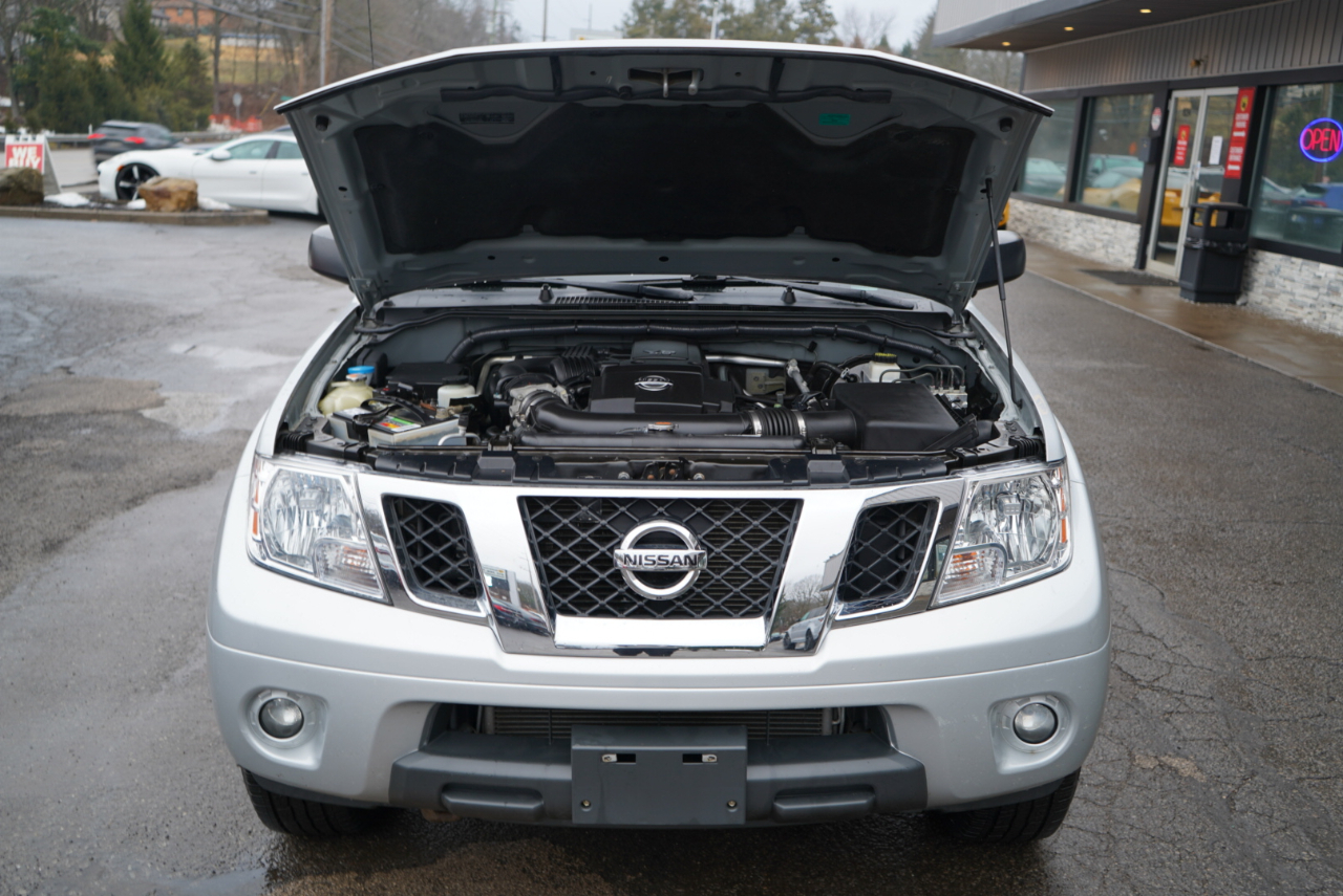 Nissan Frontier 4WD King Cab Auto SV 2013