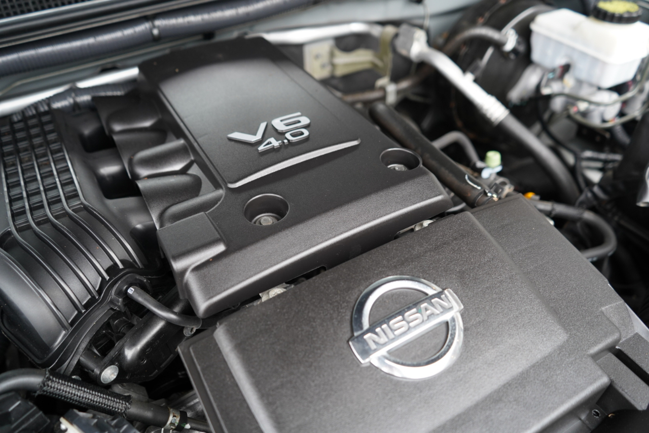 Nissan Frontier 4WD King Cab Auto SV 2013