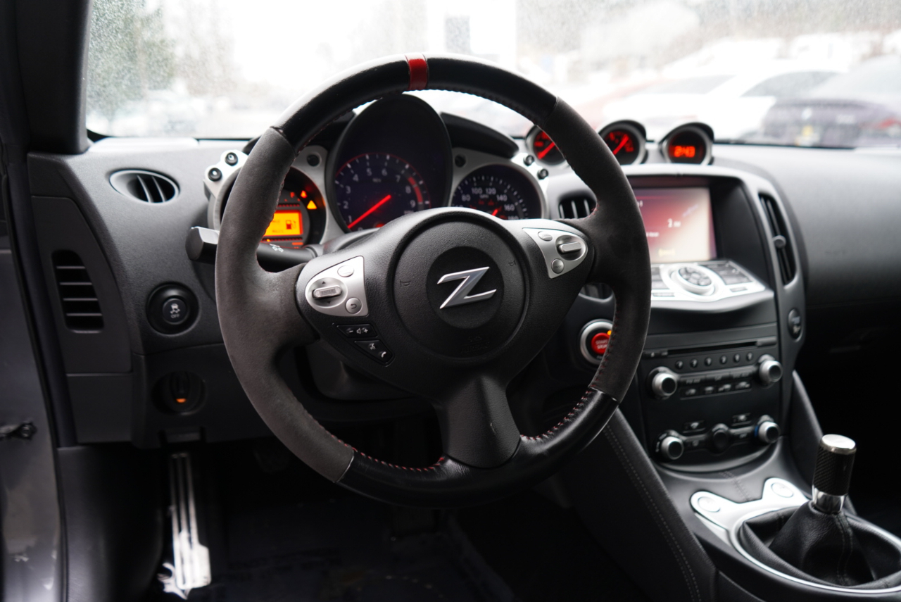 Nissan 370Z 2dr Cpe Manual Sport Tech 2016