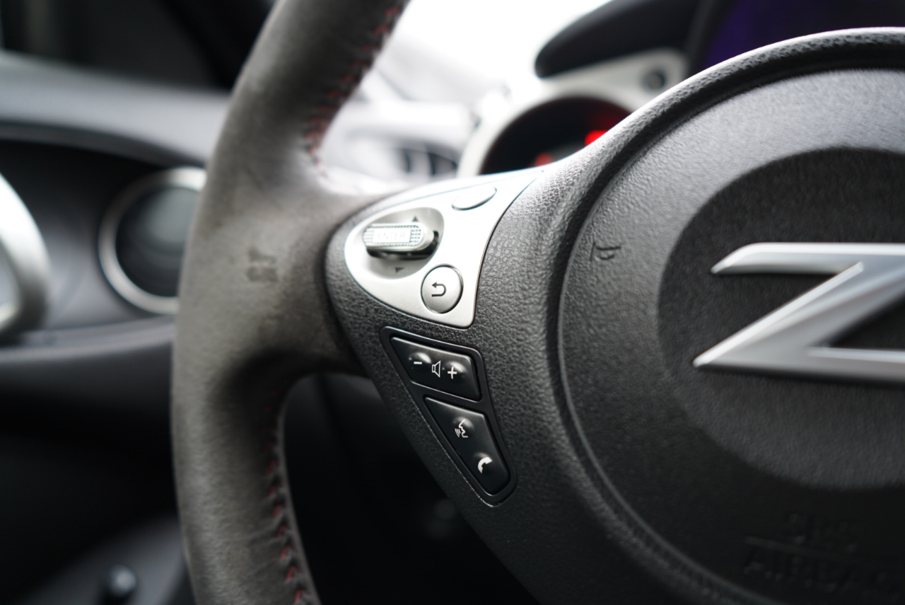 Nissan 370Z 2dr Cpe Manual Sport Tech 2016