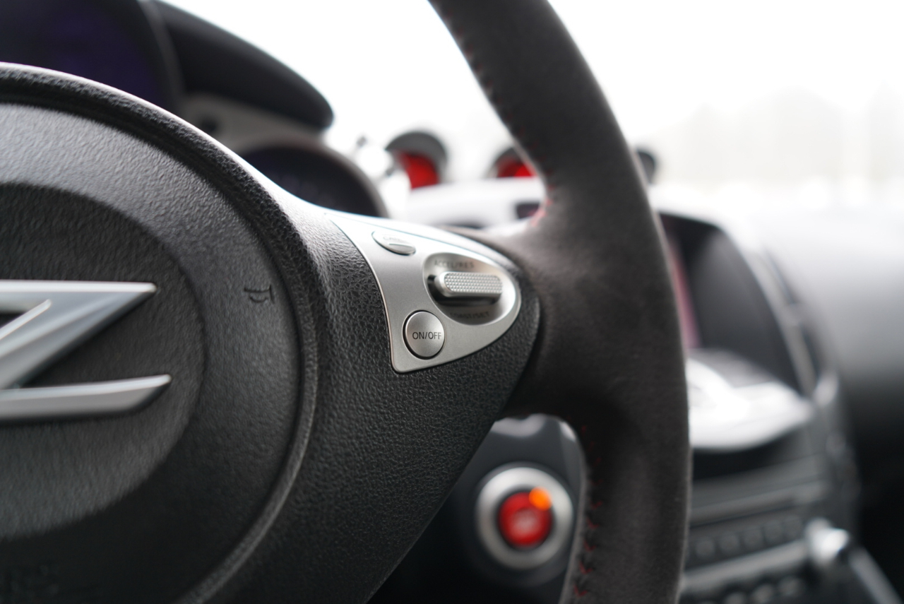 Nissan 370Z 2dr Cpe Manual Sport Tech 2016