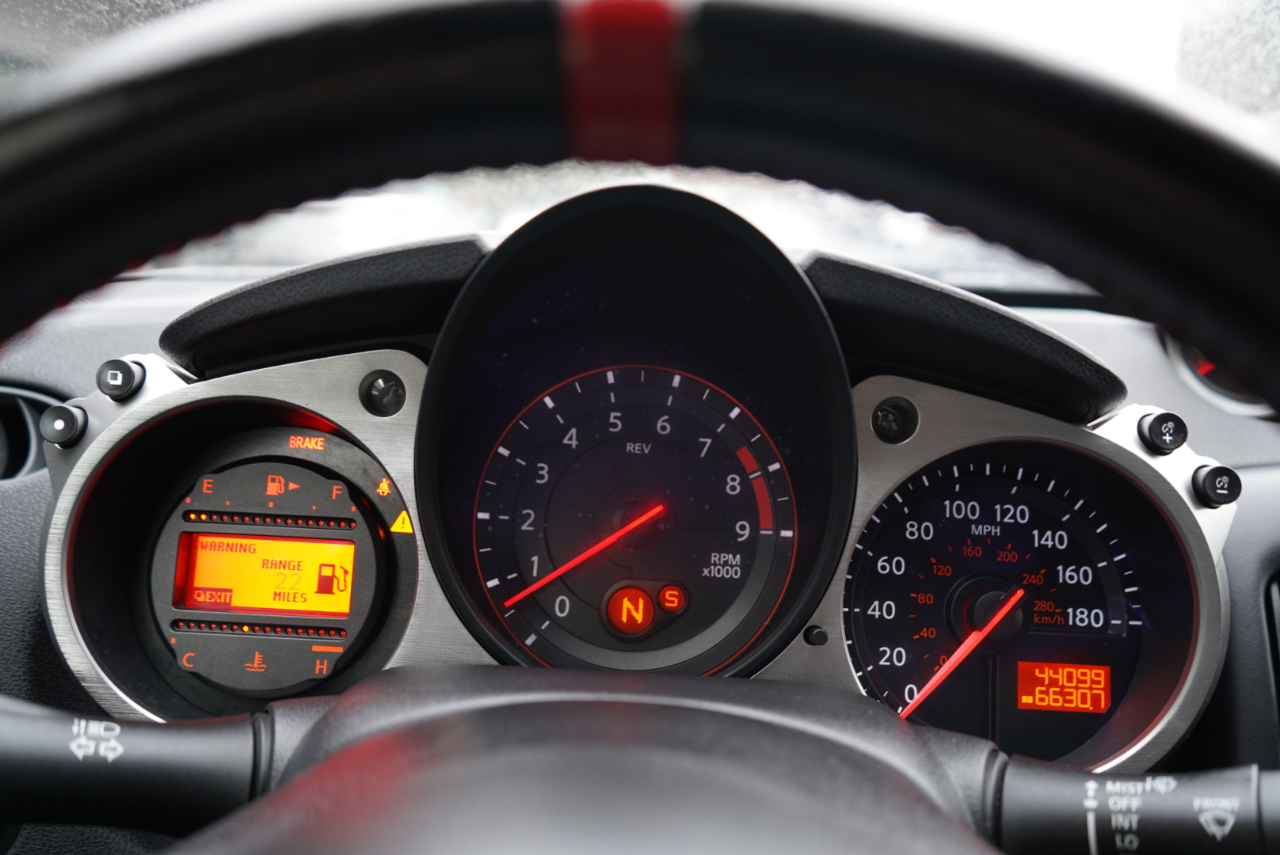 Nissan 370Z 2dr Cpe Manual Sport Tech 2016