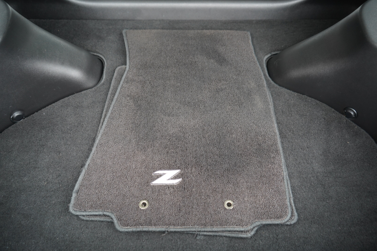 Nissan 370Z 2dr Cpe Manual Sport Tech 2016