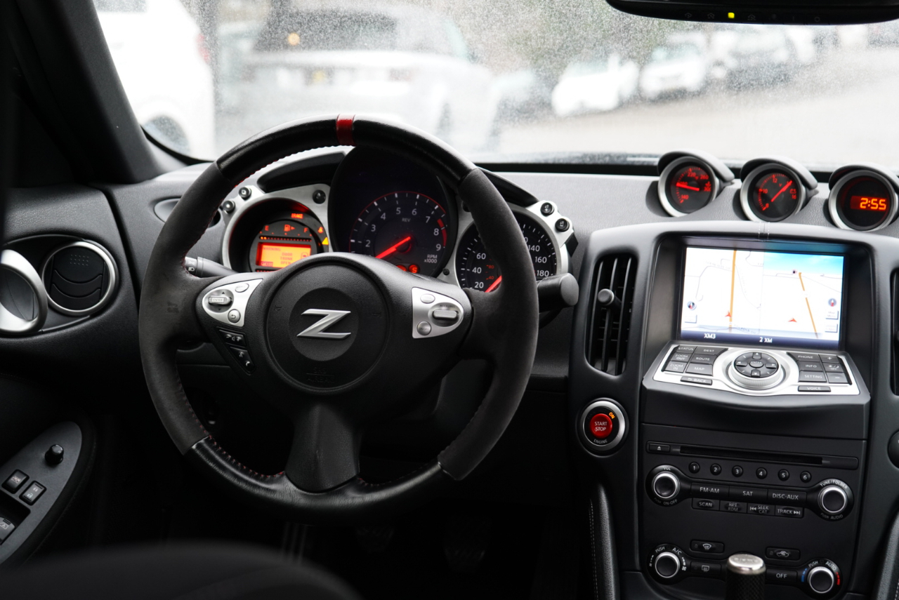 Nissan 370Z 2dr Cpe Manual Sport Tech 2016