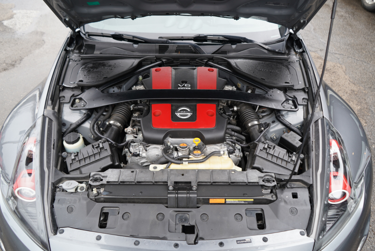 Nissan 370Z 2dr Cpe Manual Sport Tech 2016