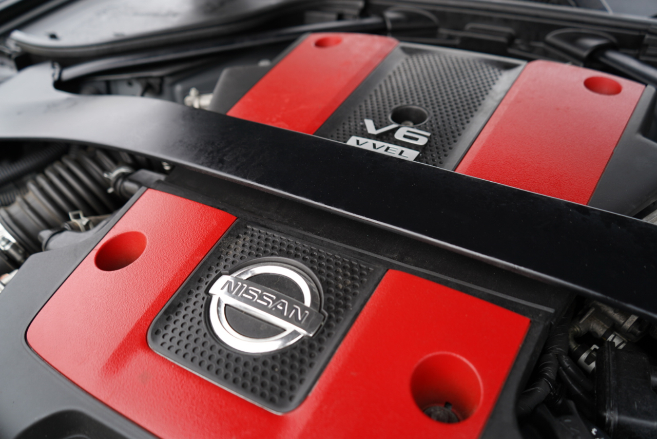 Nissan 370Z 2dr Cpe Manual Sport Tech 2016