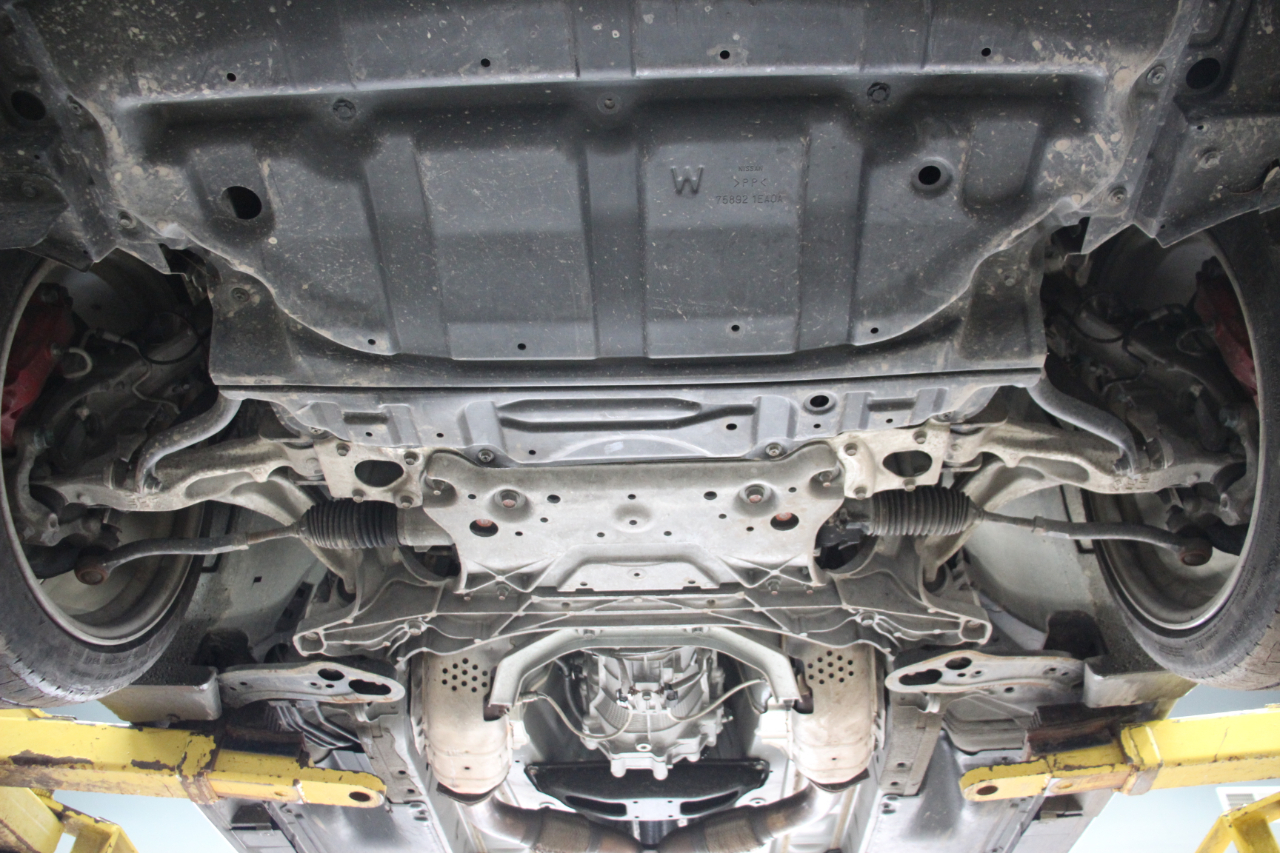 Nissan 370Z 2dr Cpe Manual Sport Tech 2016