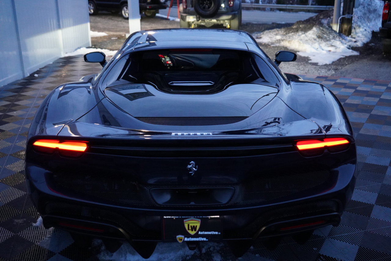 Ferrari 296 GTB Coupe 2024