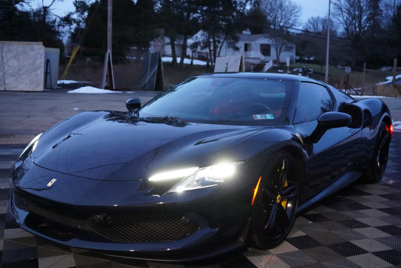 Ferrari 296 GTB Coupe 2024