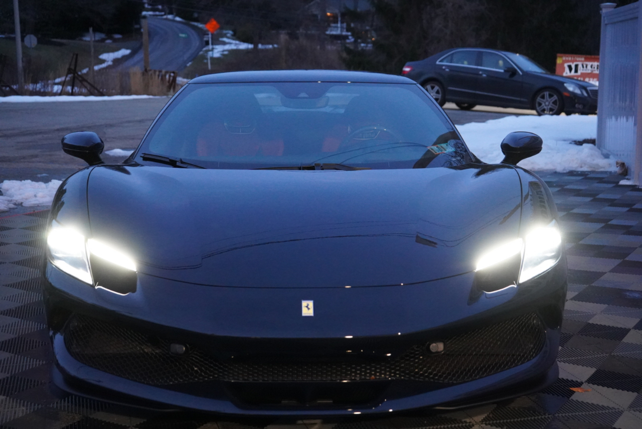 Ferrari 296 GTB Coupe 2024