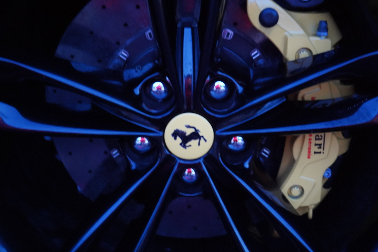 Ferrari 296 GTB Coupe 2024