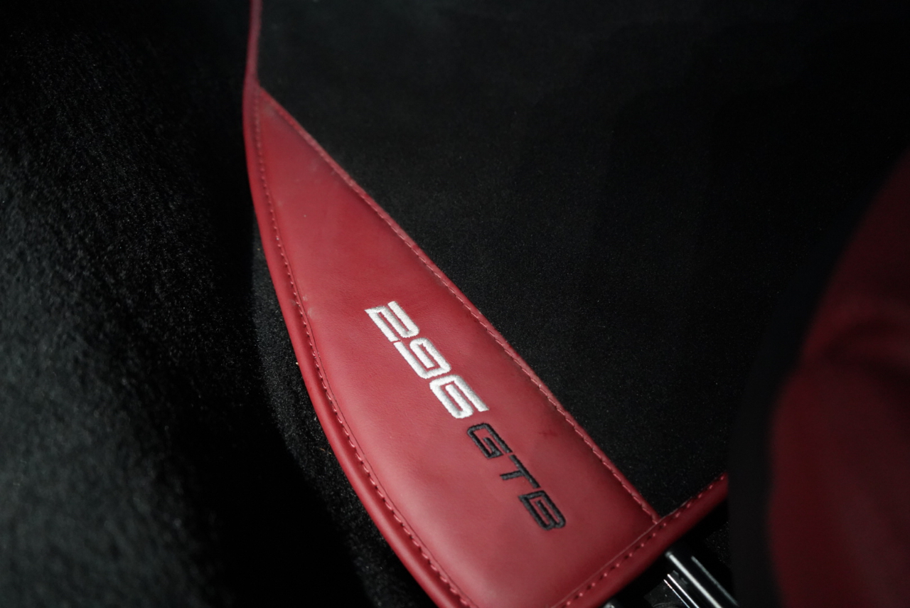 Ferrari 296 GTB Coupe 2024