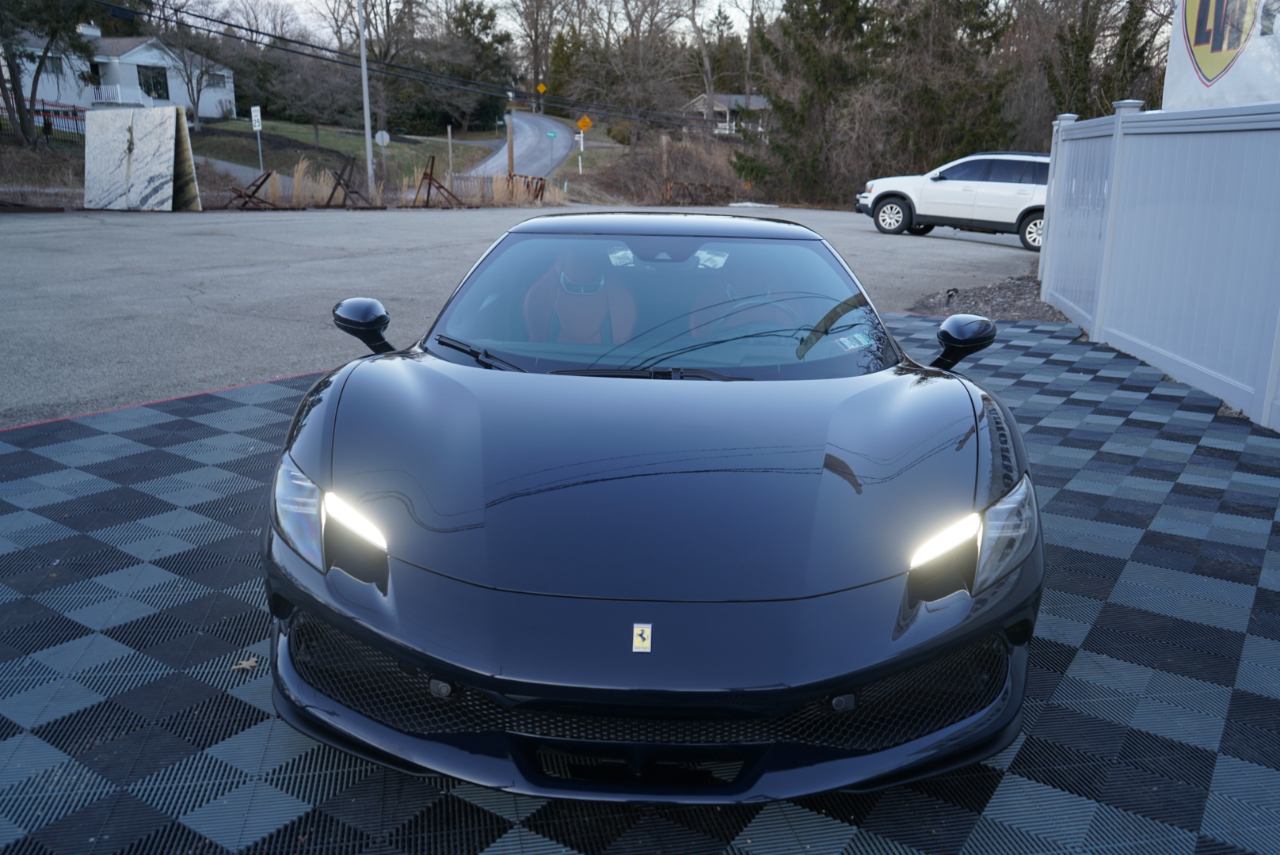 Ferrari 296 GTB Coupe 2024