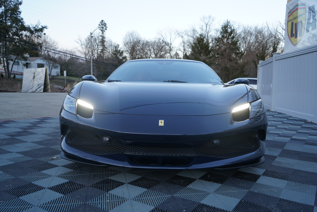 Ferrari 296 GTB Coupe 2024