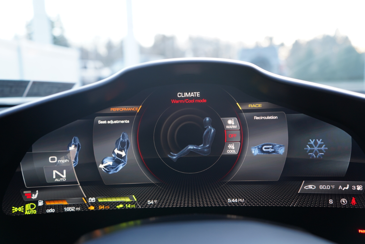 Ferrari 296 GTB Coupe 2024