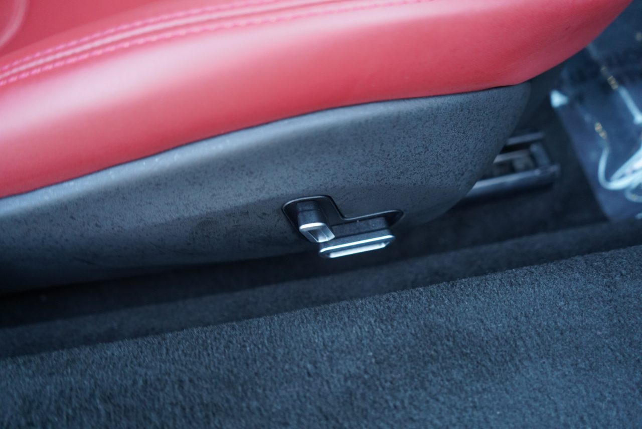 Ferrari 296 GTB Coupe 2024