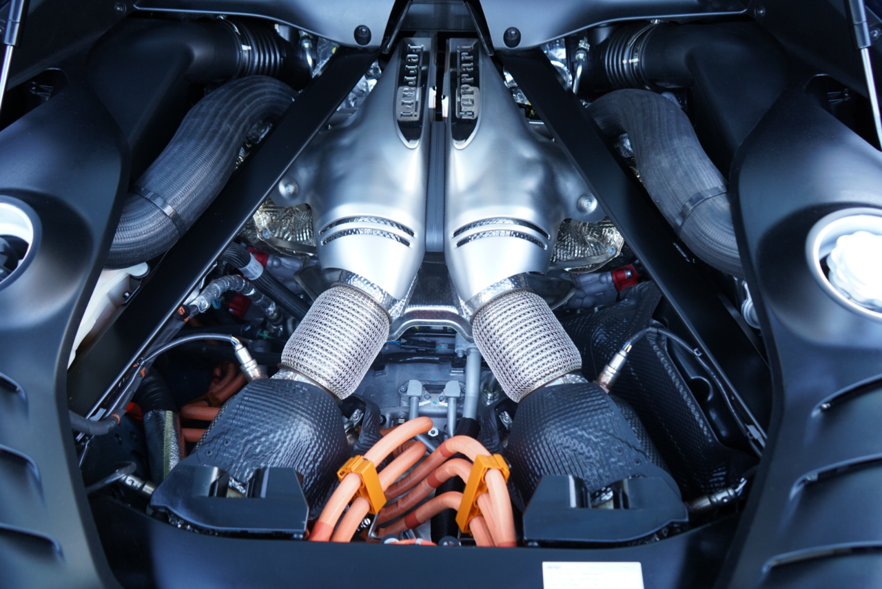 Ferrari 296 GTB Coupe 2024