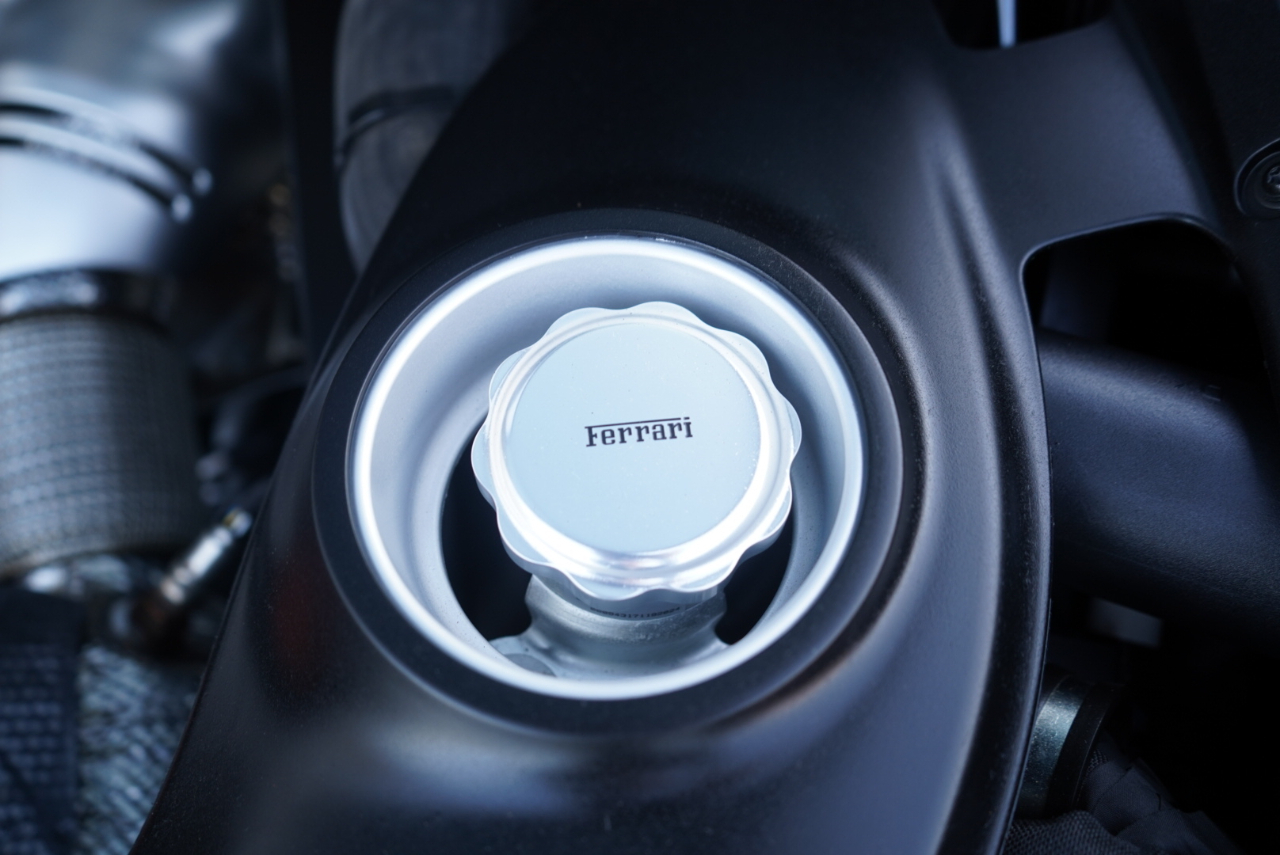 Ferrari 296 GTB Coupe 2024