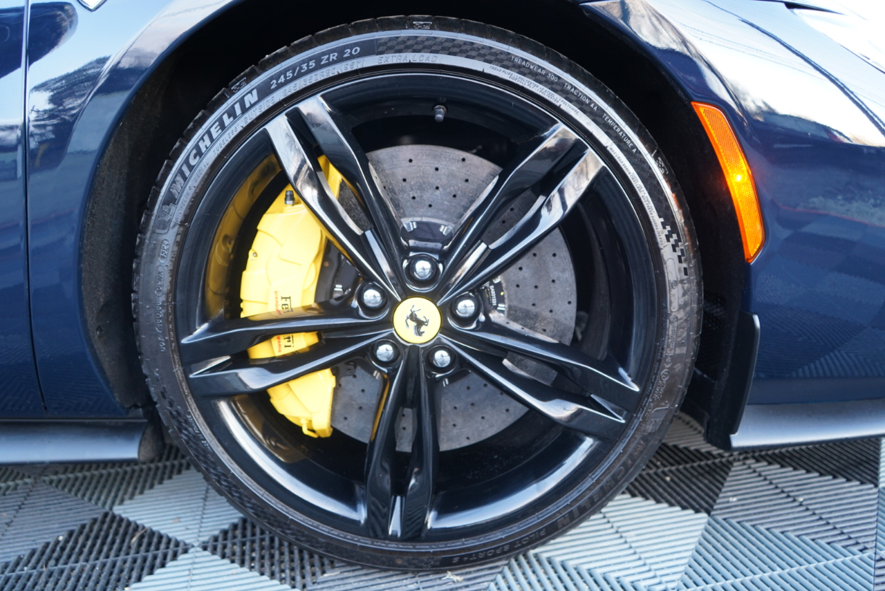 Ferrari 296 GTB Coupe 2024