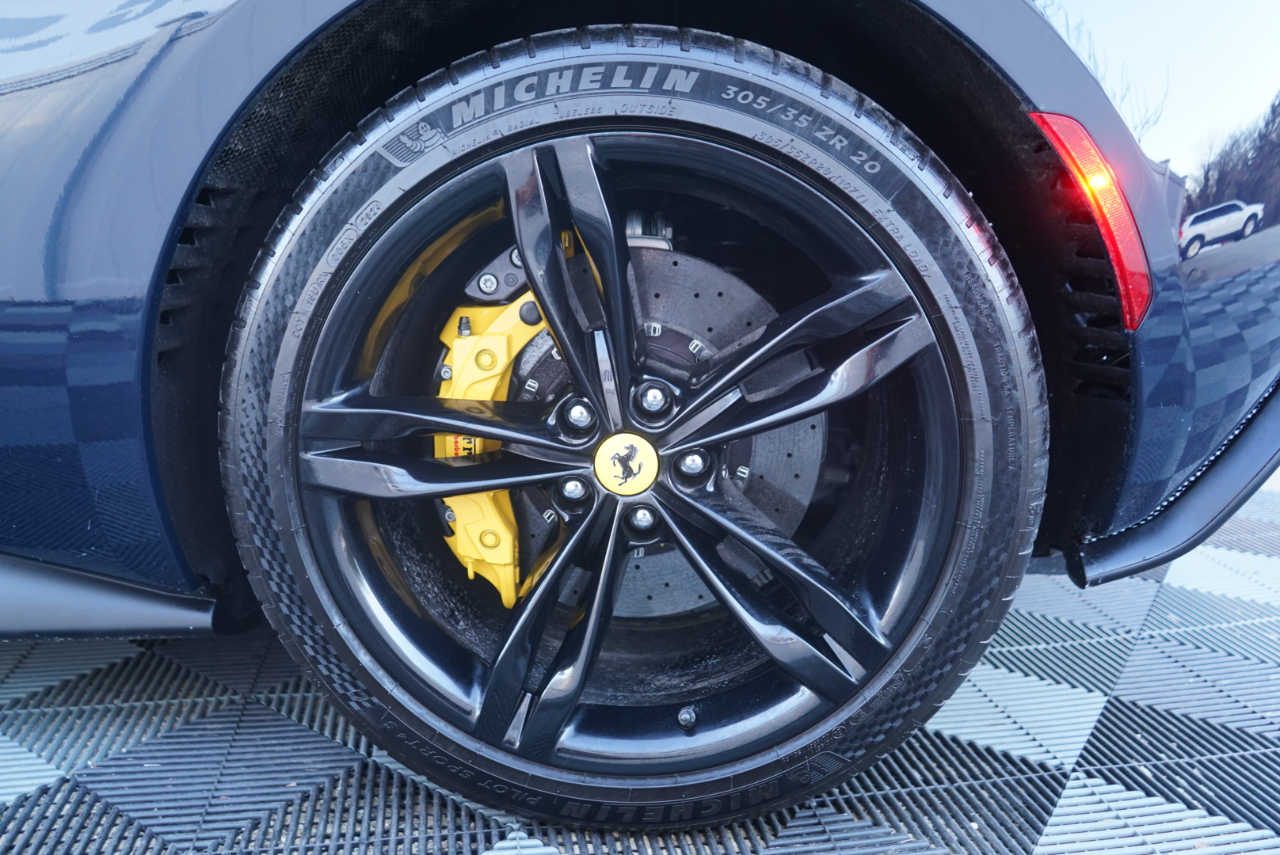 Ferrari 296 GTB Coupe 2024