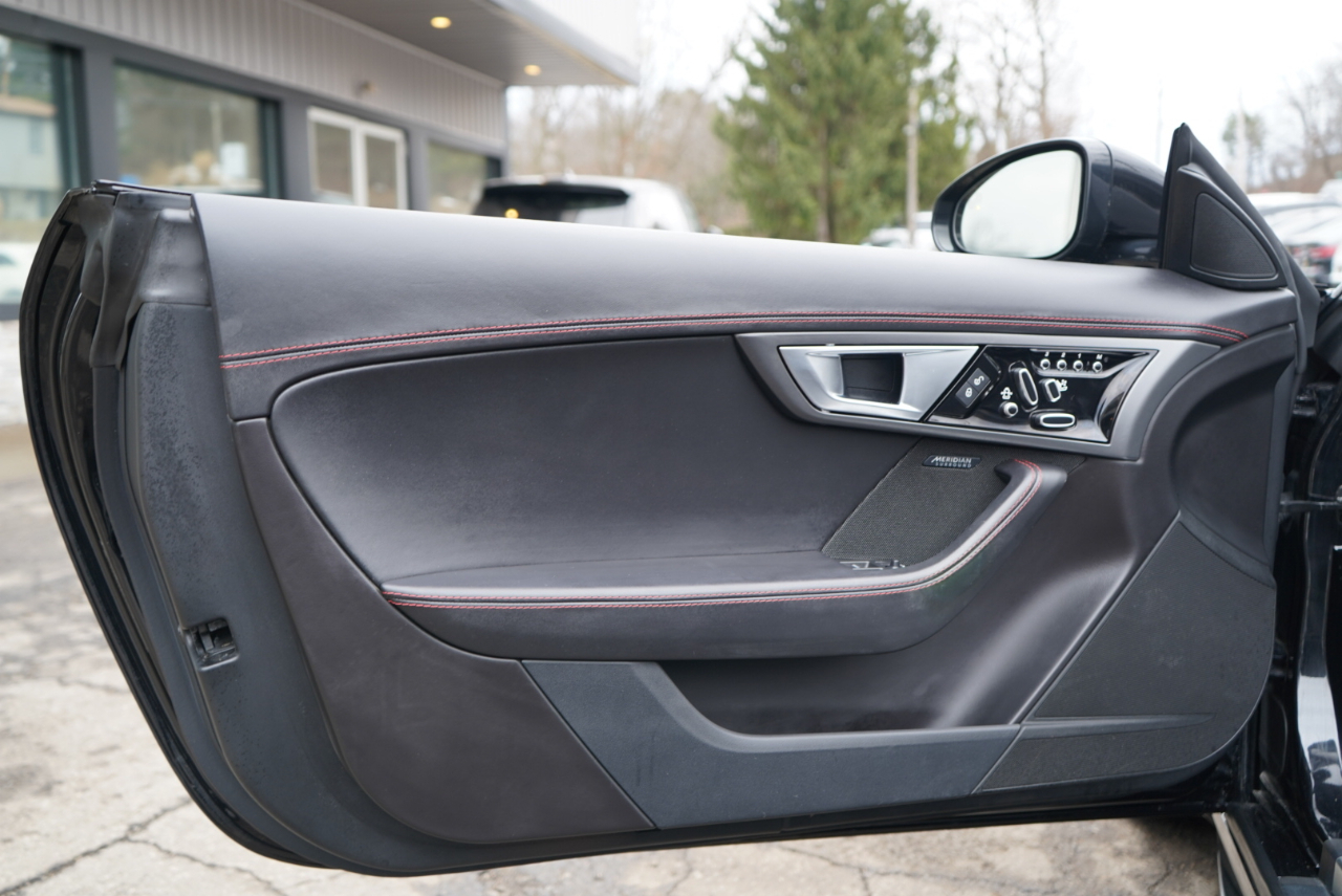 Jaguar F-Type Convertible Auto R AWD 2017