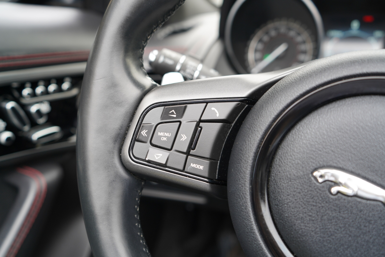 Jaguar F-Type Convertible Auto R AWD 2017