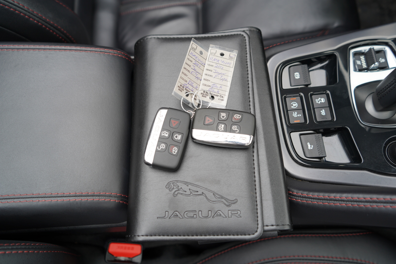 Jaguar F-Type Convertible Auto R AWD 2017