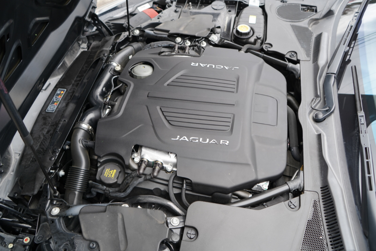 Jaguar F-Type Convertible Auto R AWD 2017