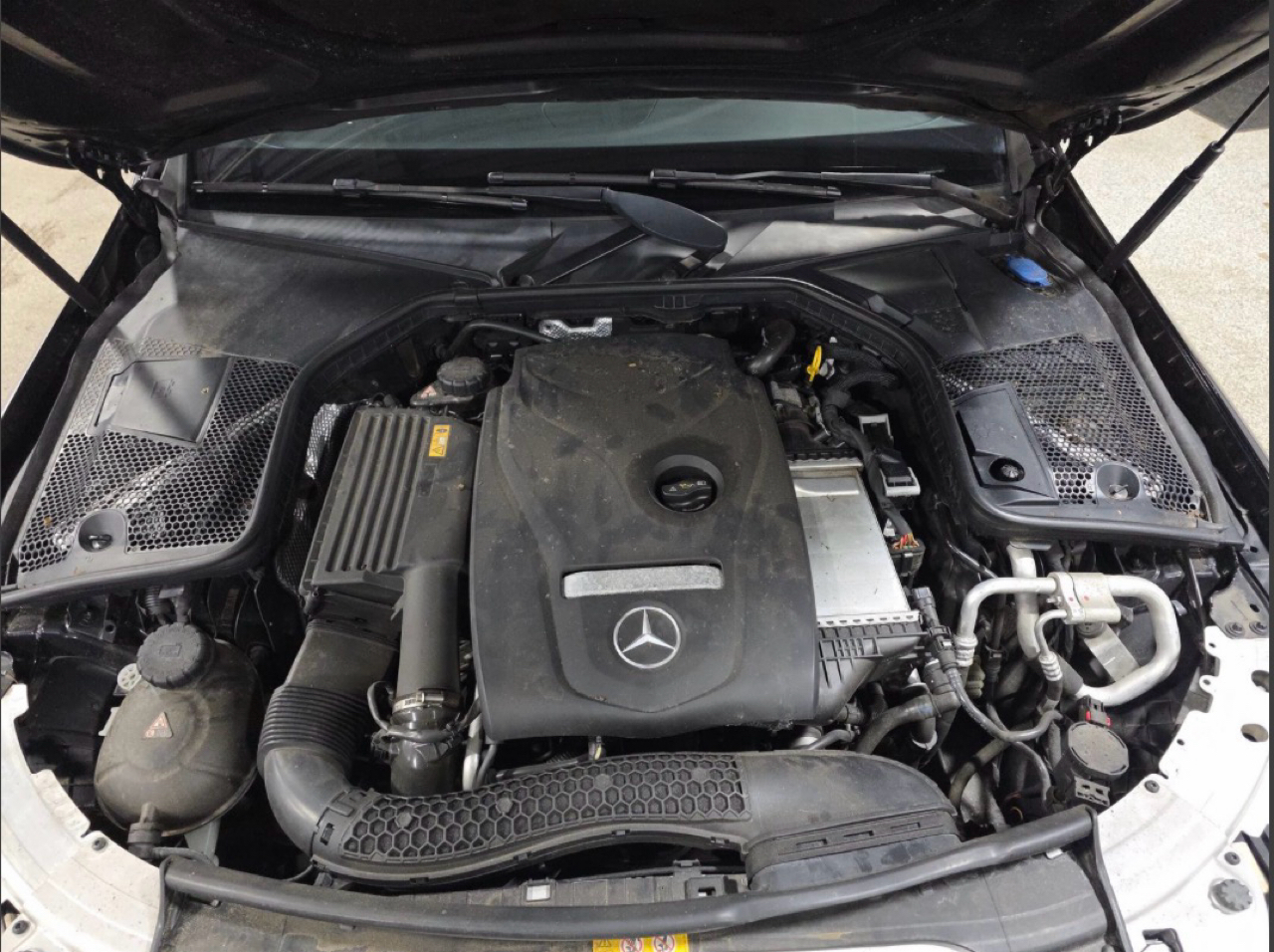 Mercedes-Benz C-Class 4dr Sdn C 300 4MATIC 2016