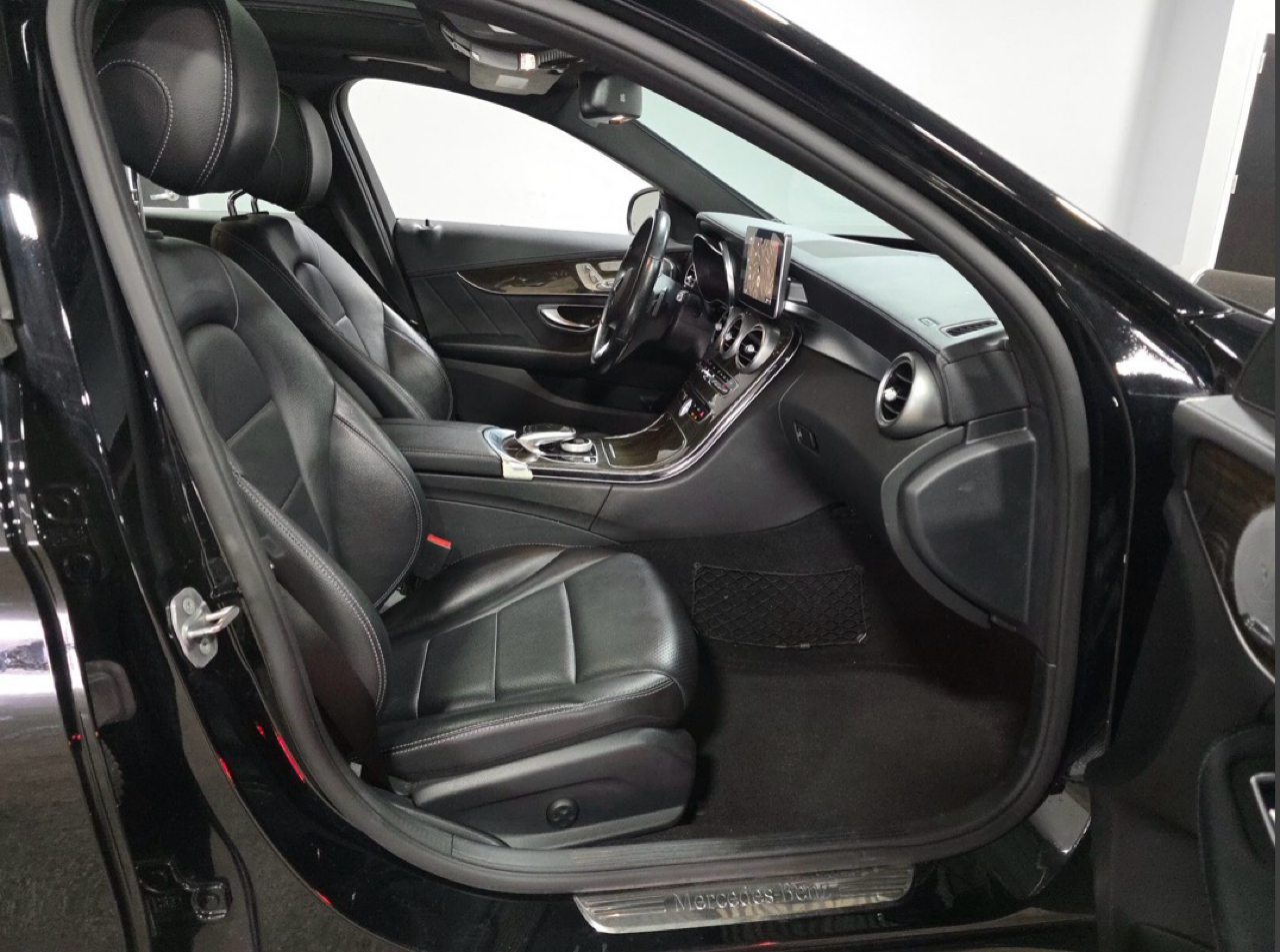 Mercedes-Benz C-Class 4dr Sdn C 300 4MATIC 2016