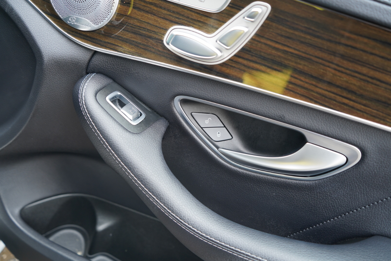 Mercedes-Benz C-Class 4dr Sdn C 300 4MATIC 2016