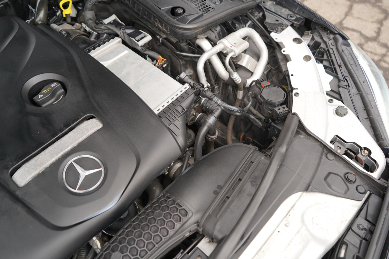 Mercedes-Benz C-Class 4dr Sdn C 300 4MATIC 2016