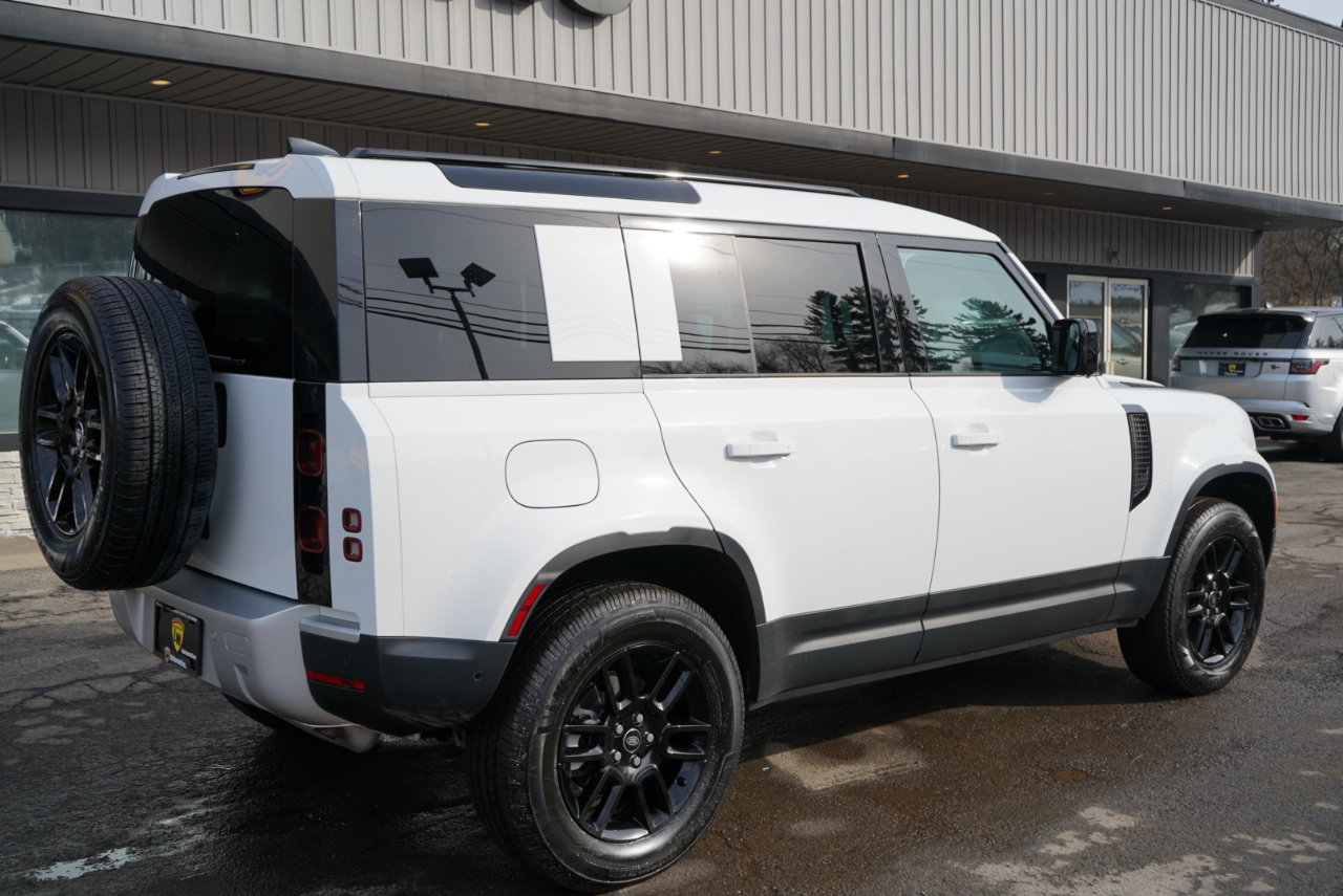 Land Rover Defender 110 P300 S 2025