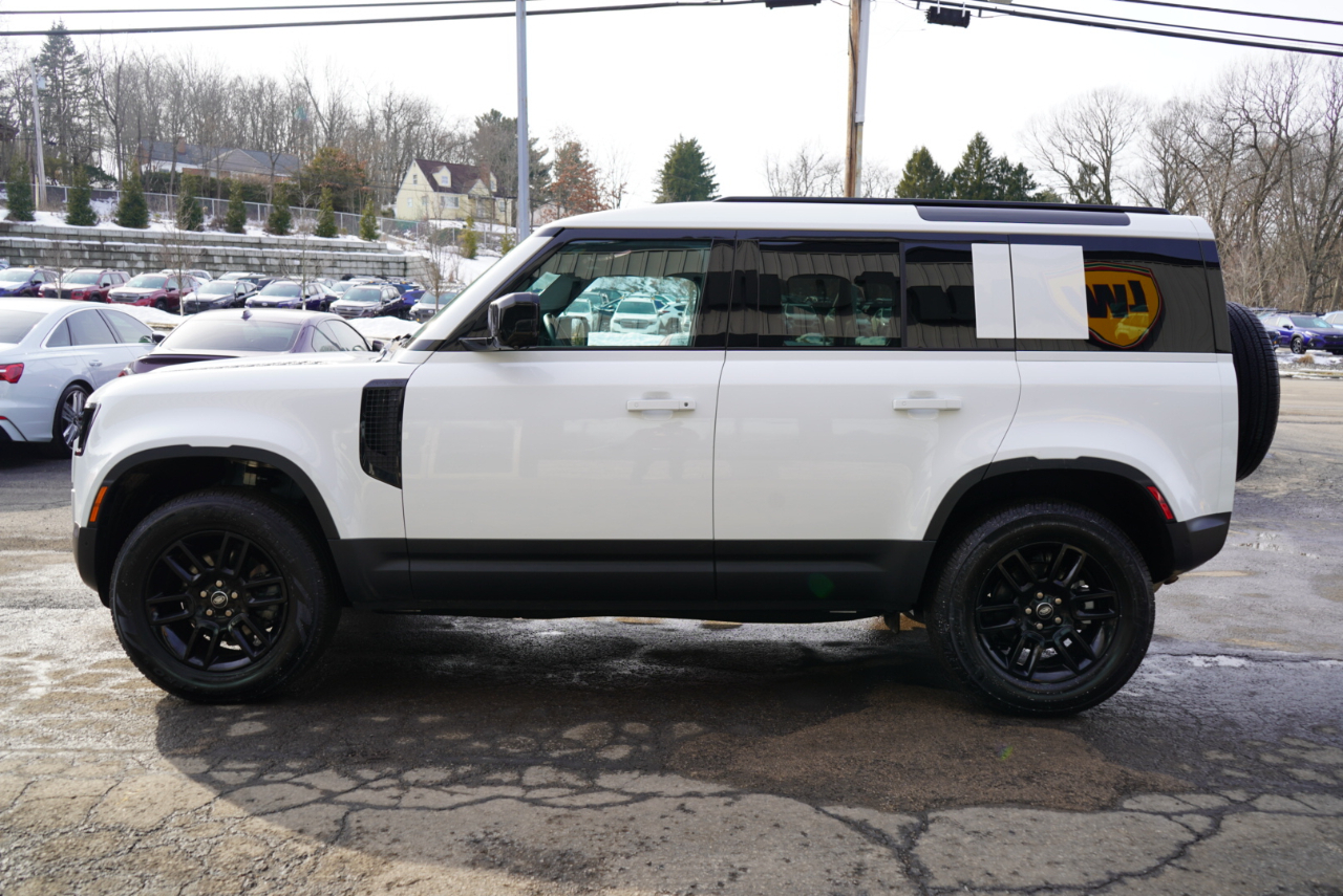 Land Rover Defender 110 P300 S 2025