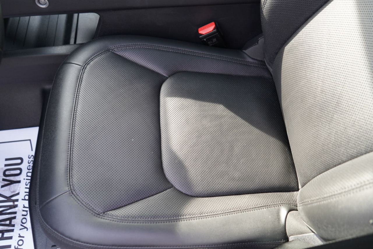 Land Rover Defender 110 P300 S 2025