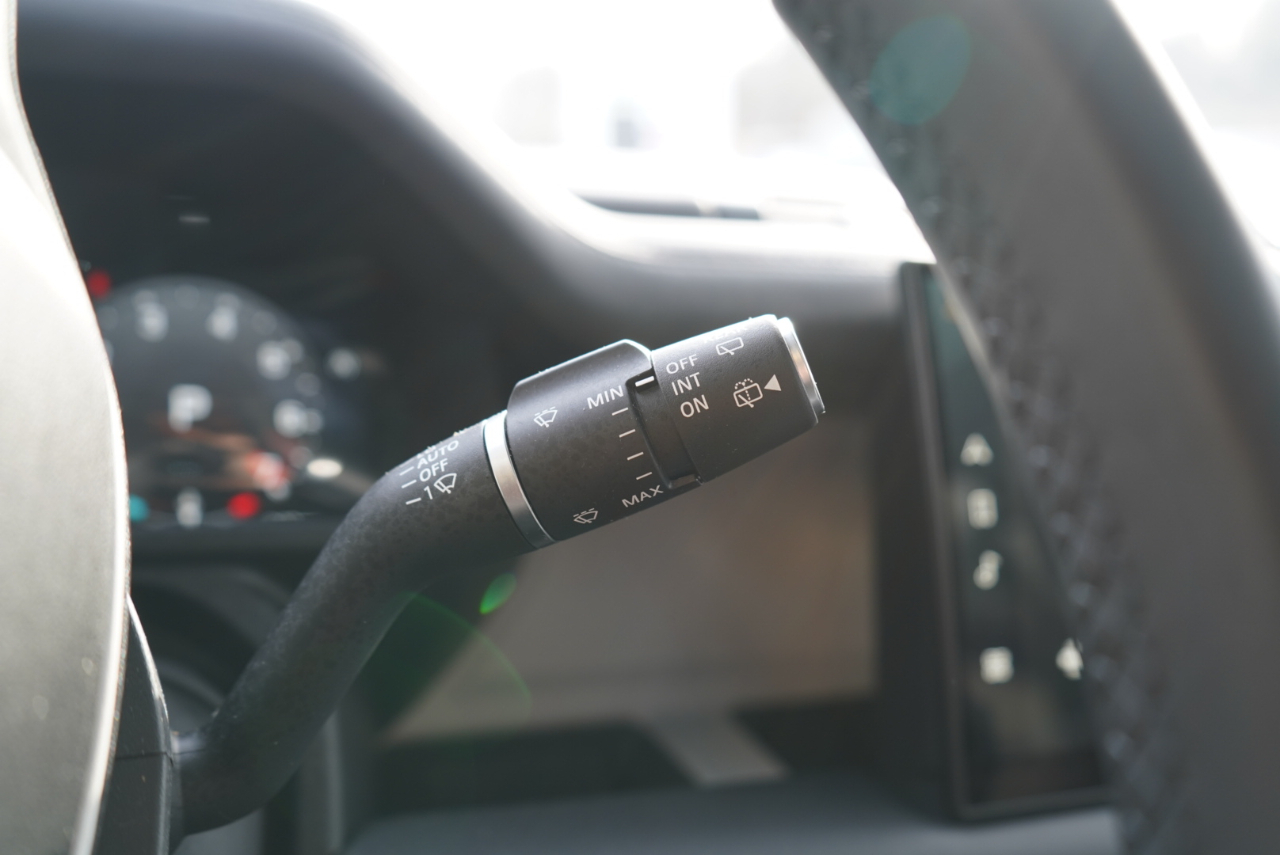 Land Rover Defender 110 P300 S 2025