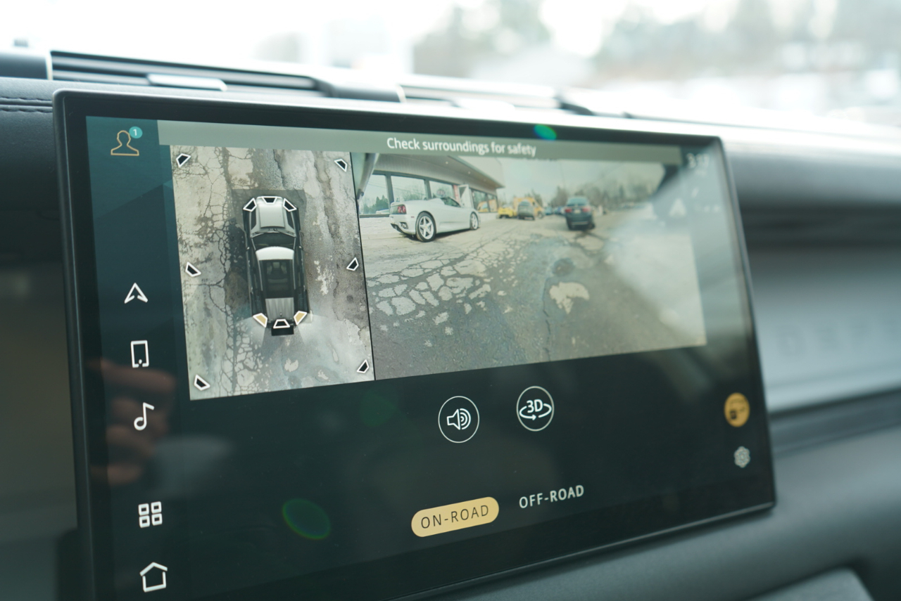 Land Rover Defender 110 P300 S 2025